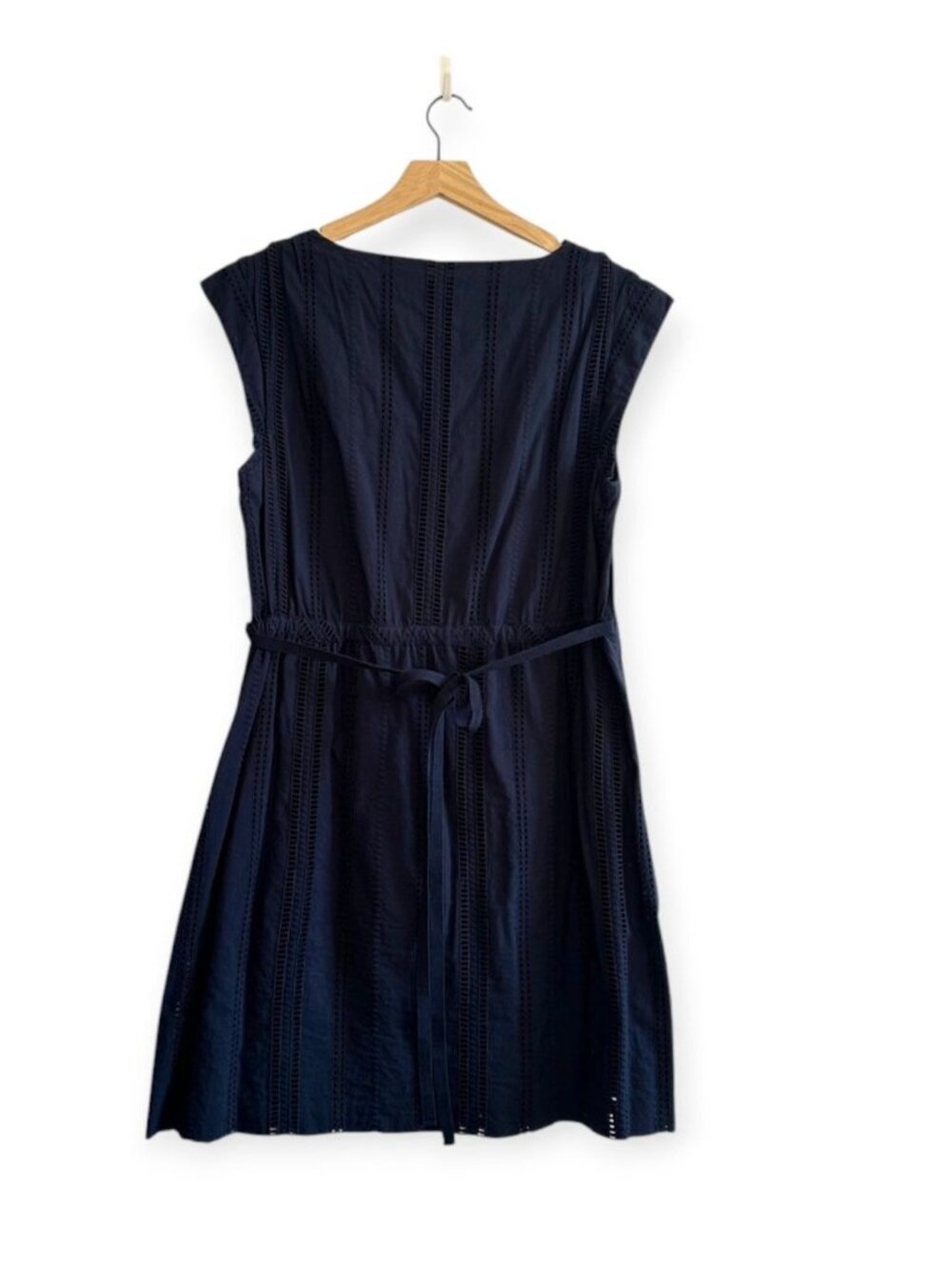 J.Crew Shelby Eyelet Dress Deep Navy Blue Size 12 V-Neck Cap Sleeve A-Line - Picture 2 of 16